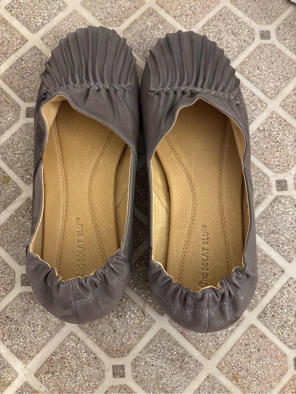 Chocolate Blu leather ballet flats Sz 9